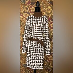 Brown and White Houndstooth Skirt